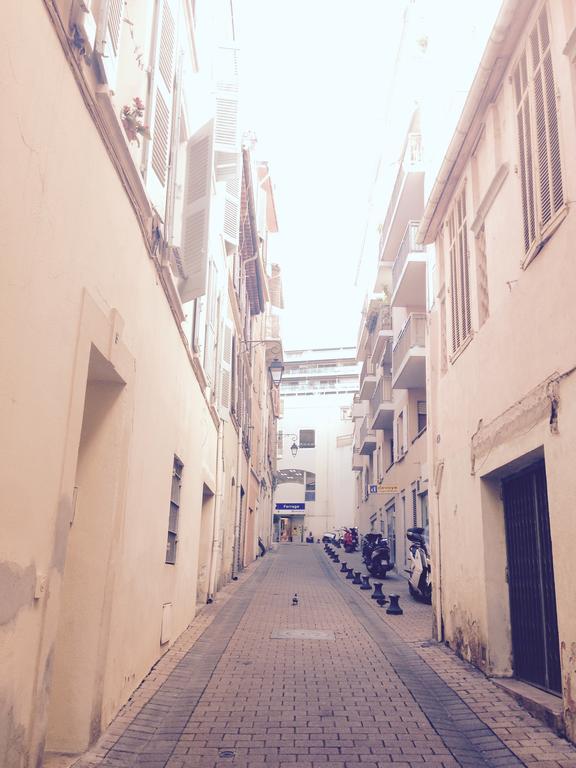 Petit Nid Douillet Cannes Exterior photo